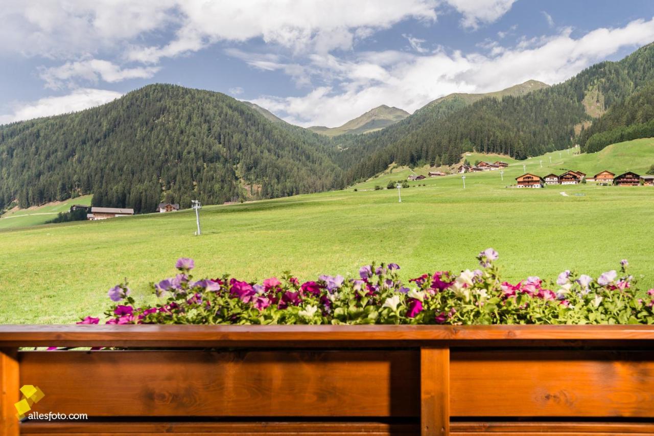Vitalpina Hotel Magdalenahof Santa Maddalena in Casies Exterior foto